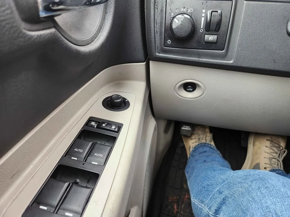 2007 Dodge Charger 6th Gen - Image 17 of 17