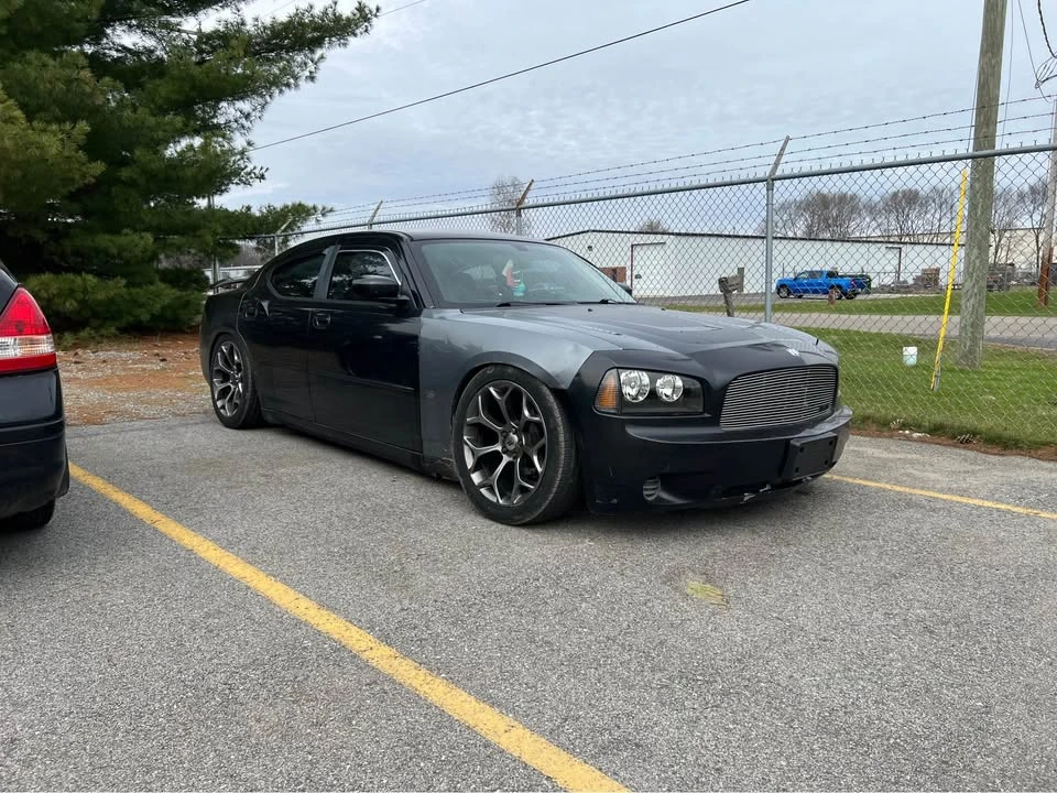 2007 Dodge Charger 6th Gen - Image 2 of 7