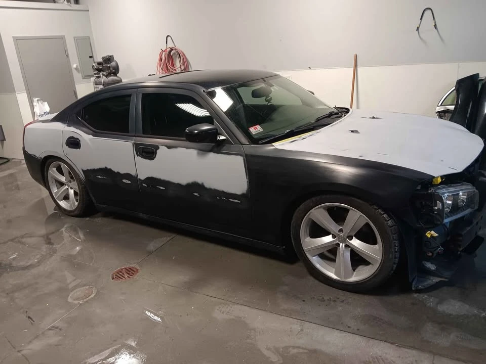 2007 Dodge Charger 6th Gen - Image 13 of 16
