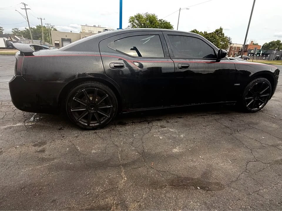 2007 Dodge Charger 6th Gen - Image 9 of 15