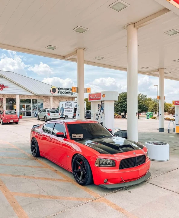 2007 Dodge Charger 6th Gen - Image 4 of 12