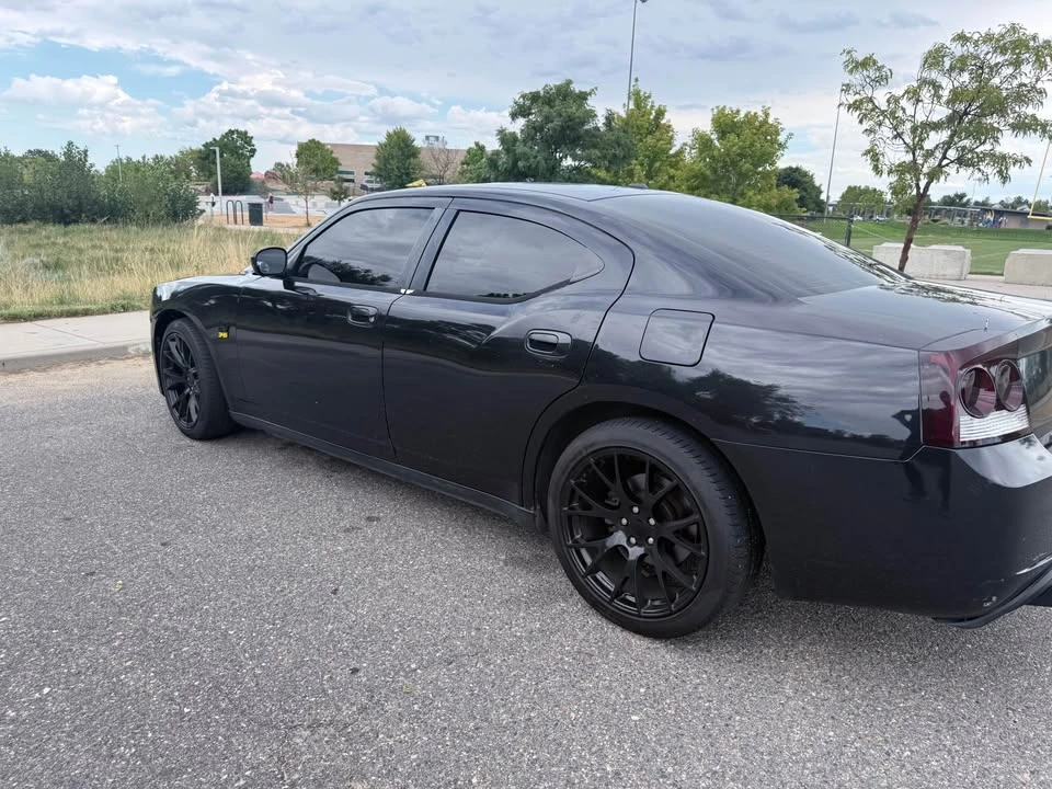 2007 Dodge Charger 6th Gen - Image 6 of 6