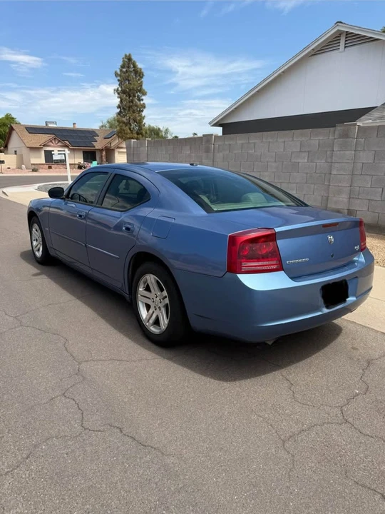 2007 Dodge Charger 6th Gen - Image 4 of 7