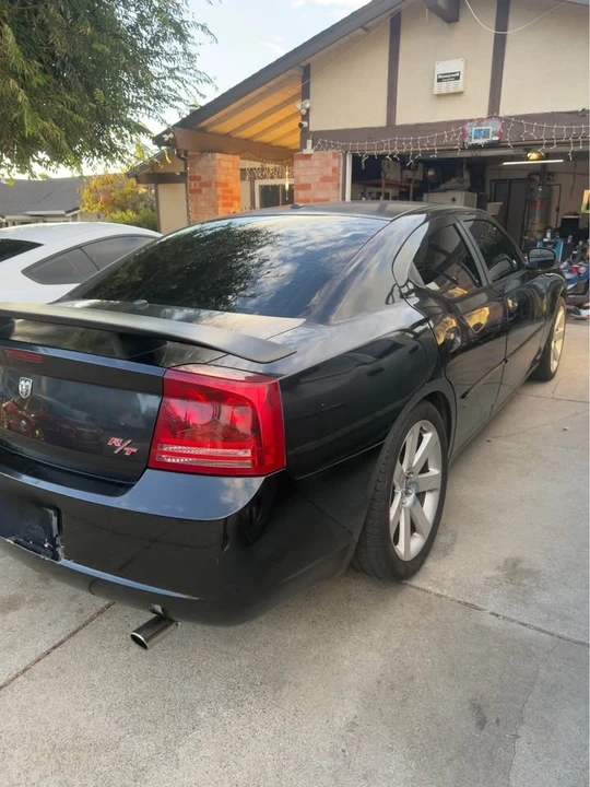 2007 Dodge Charger 6th Gen - Image 3 of 4