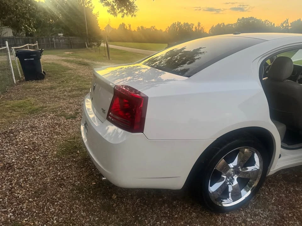 2007 Dodge Charger 6th Gen - Image 15 of 16