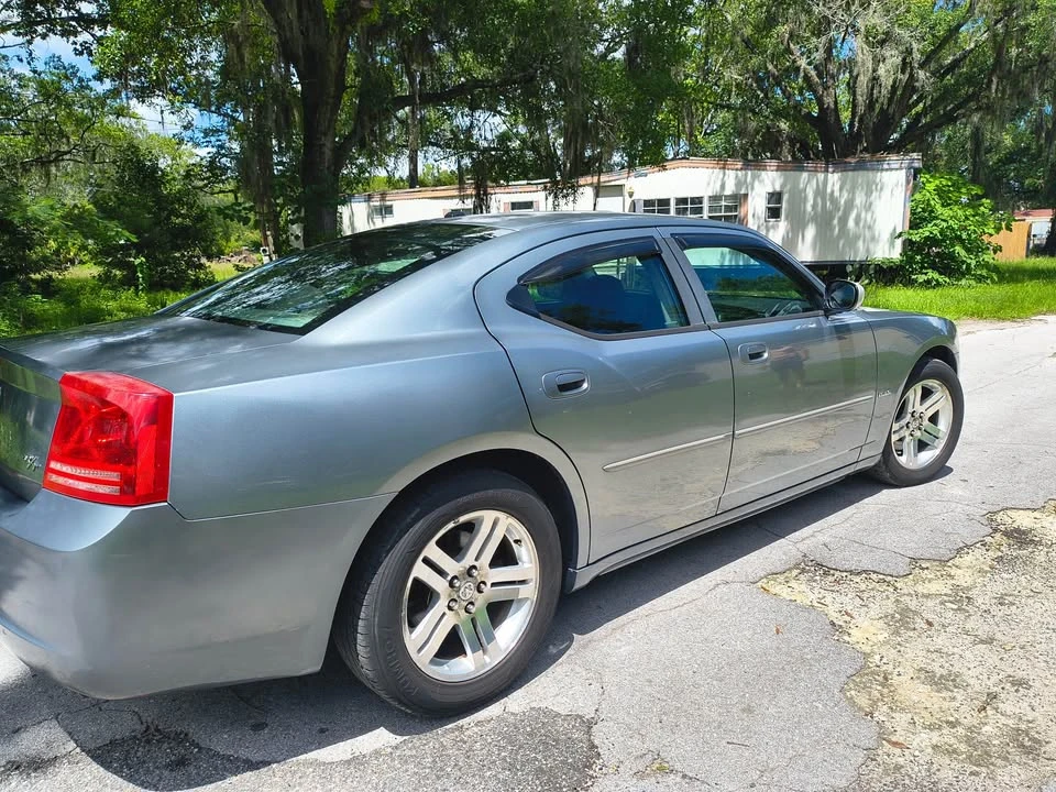 2007 Dodge Charger 6th Gen - Image 9 of 12