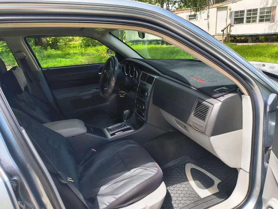 2007 Dodge Charger 6th Gen - Image 5 of 12