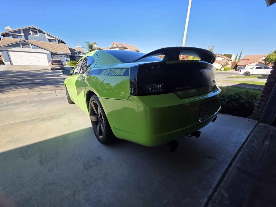 2007 Dodge Charger 6th Gen - Image 3 of 9
