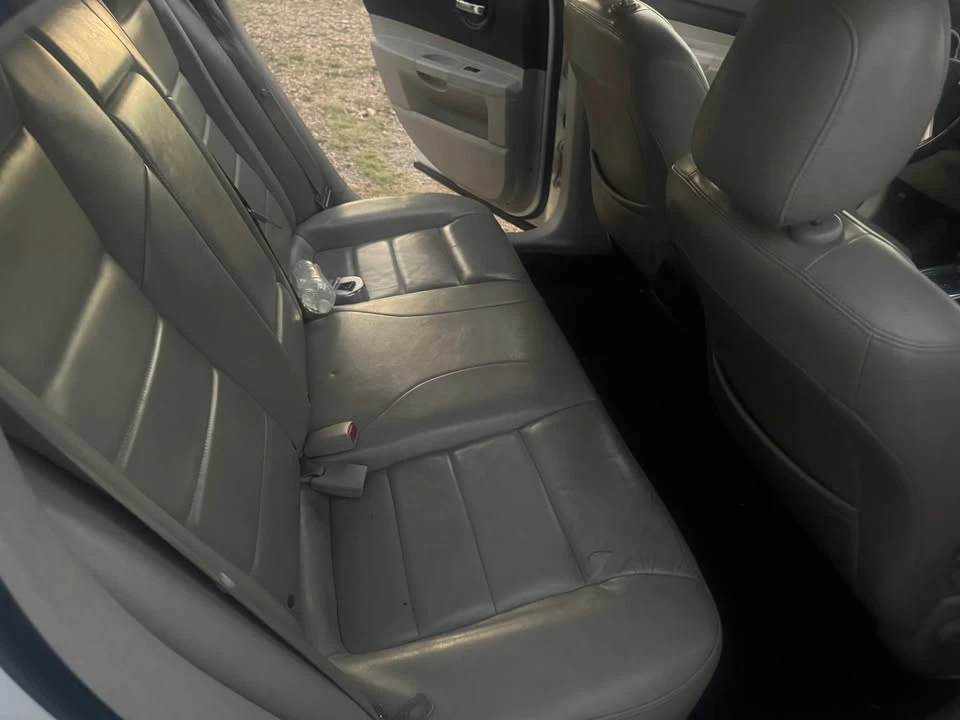 2007 Dodge Charger 6th Gen - Image 9 of 16