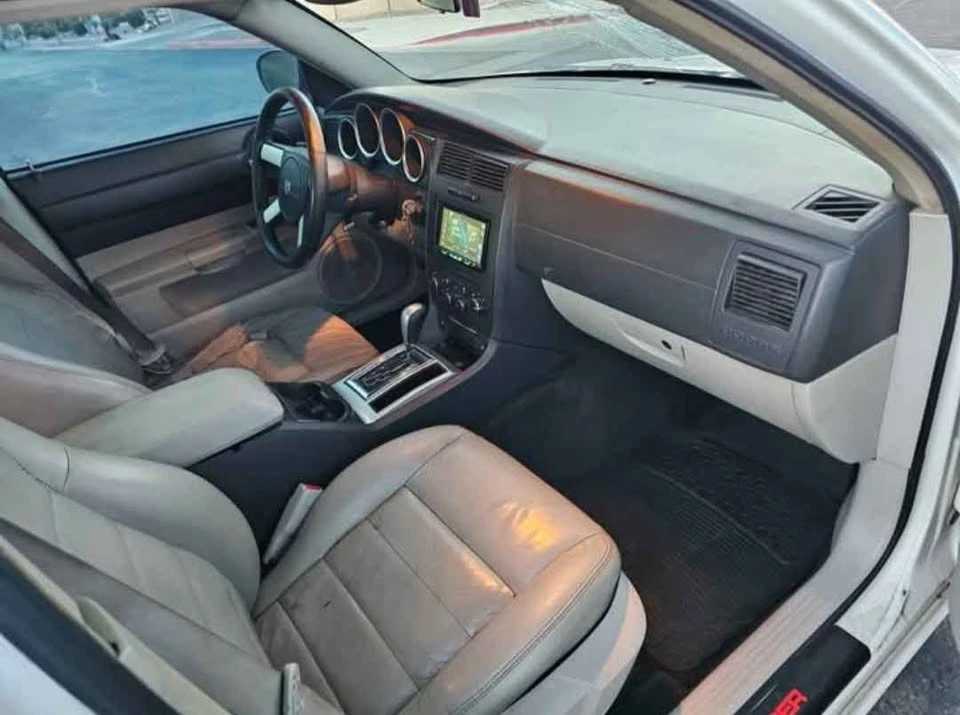 2007 Dodge Charger 6th Gen - Image 7 of 9