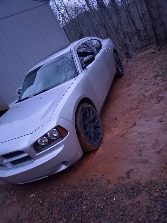 2007 Dodge Charger 6th Gen - Image 3 of 20