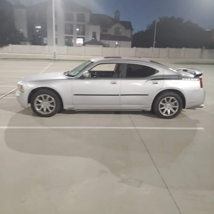 2007 Dodge Charger 6th Gen - Image 5 of 9