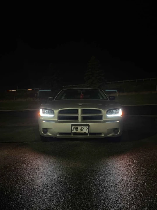 2007 Dodge Charger 6th Gen - Image 2 of 3