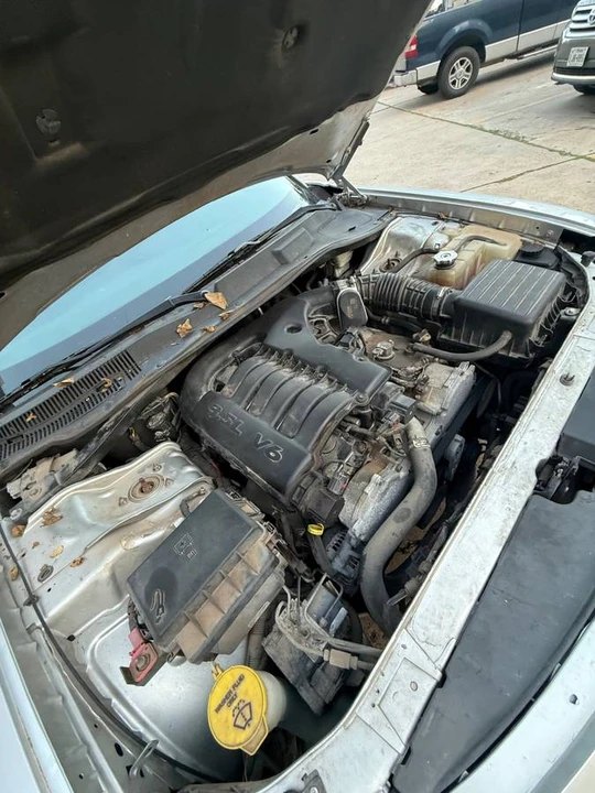 2007 Dodge Charger 6th Gen - Image 14 of 20