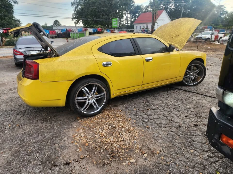 2007 Dodge Charger 6th Gen - Image 4 of 11