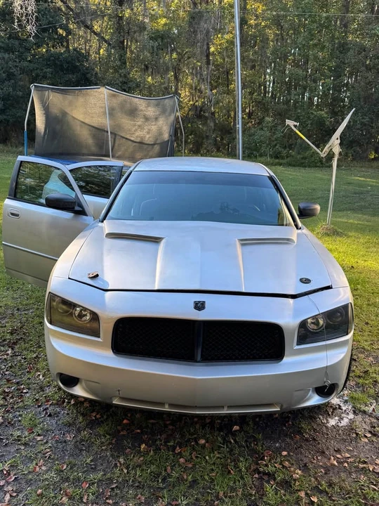 2007 Dodge Charger 6th Gen - Image 3 of 8