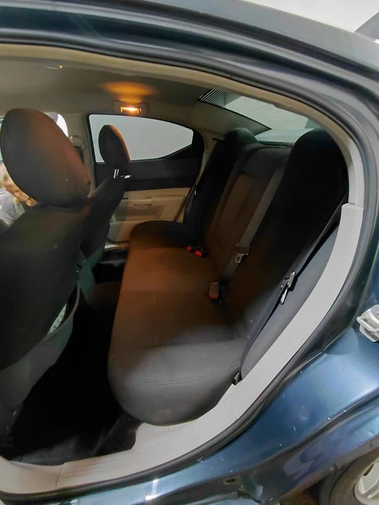 2007 Dodge Charger 6th Gen - Image 8 of 9