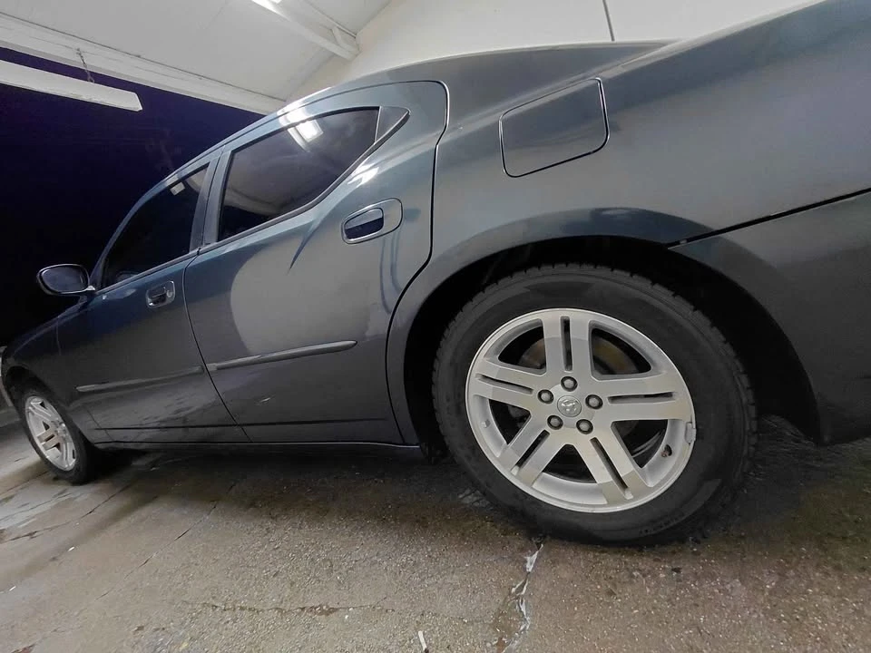 2007 Dodge Charger 6th Gen - Image 2 of 9