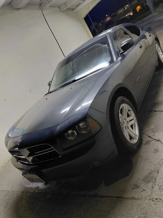 2007 Dodge Charger 6th Gen - Image 3 of 9