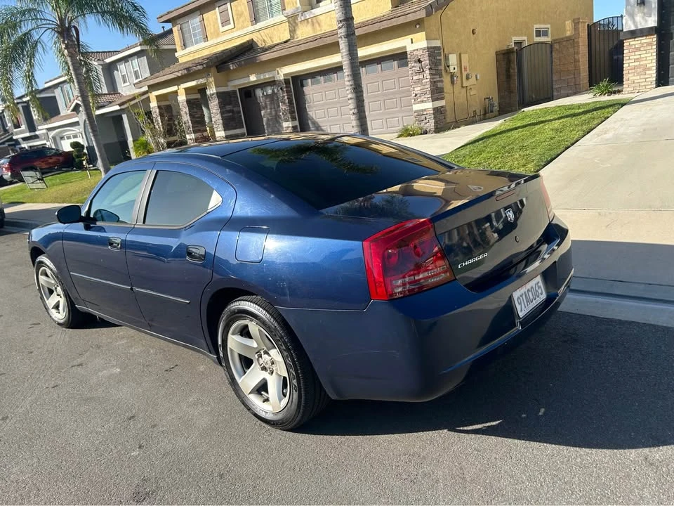 2007 Dodge Charger 6th Gen - Image 4 of 10