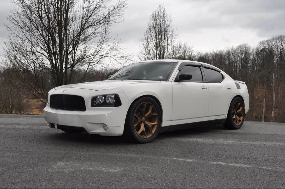 2007 Dodge Charger 6th Gen - Image 2 of 7