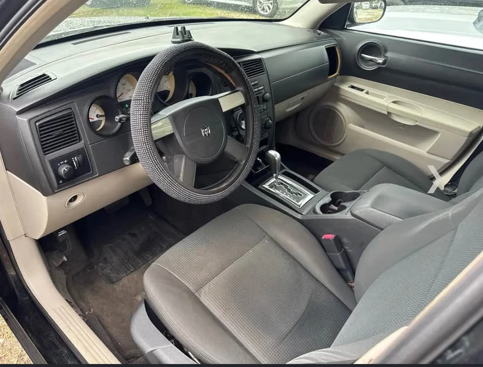 2007 Dodge Charger 6th Gen - Image 5 of 7