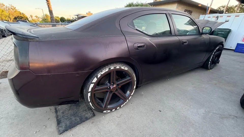 2007 Dodge Charger 6th Gen - Image 3 of 9