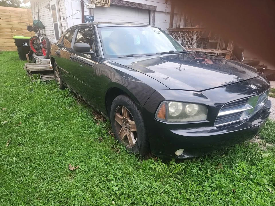 2007 Dodge Charger 6th Gen - Image 2 of 3