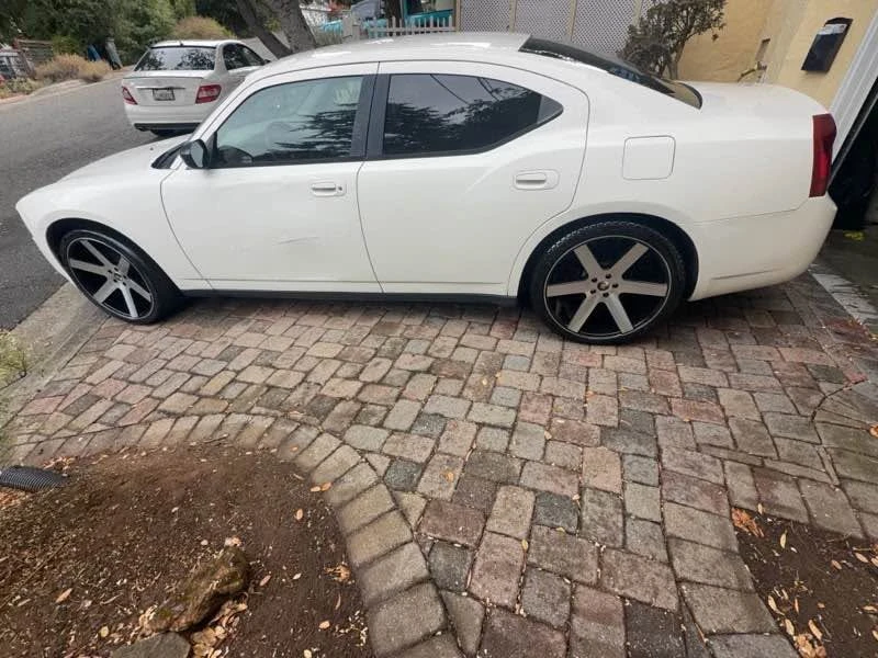 2007 Dodge Charger 6th Gen - Image 2 of 7