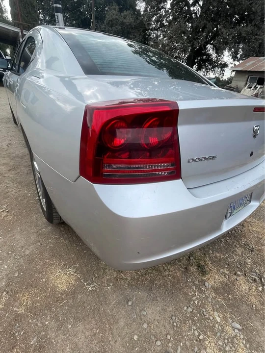 2007 Dodge Charger 6th Gen - Image 11 of 14