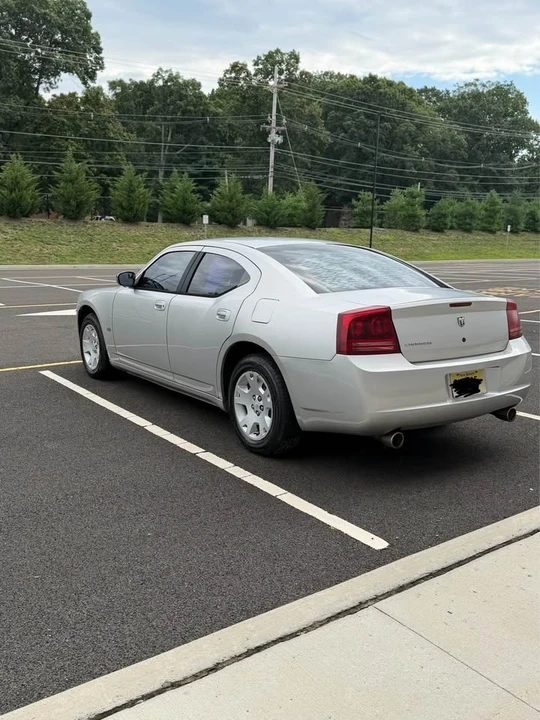2007 Dodge Charger 6th Gen - Image 6 of 19