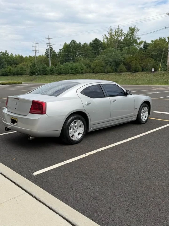 2007 Dodge Charger 6th Gen - Image 7 of 19