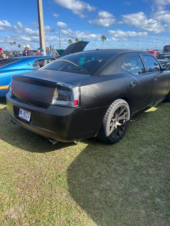 2007 Dodge Charger SRT & 392 6th Gen - Image 6 of 7