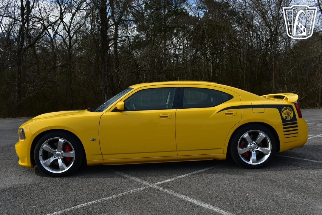 2007 Dodge Charger SRT & 392 6th Gen - Image 16 of 21