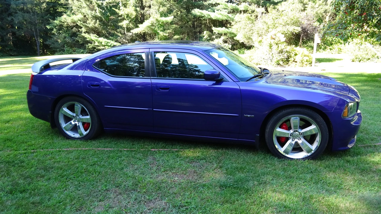 2007 Dodge Charger SRT & 392 6th Gen - Image 27 of 31