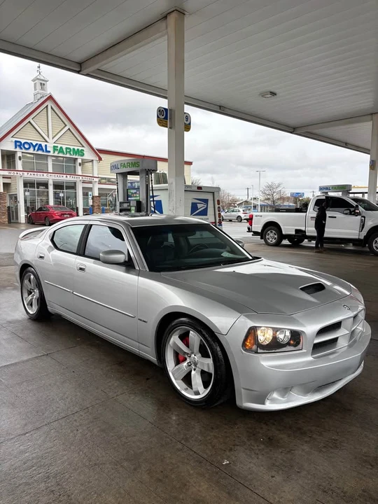 2007 Dodge Charger SRT & 392 6th Gen - Image 2 of 11