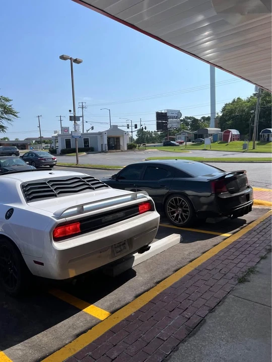 2007 Dodge Charger SRT & 392 6th Gen - Image 11 of 15