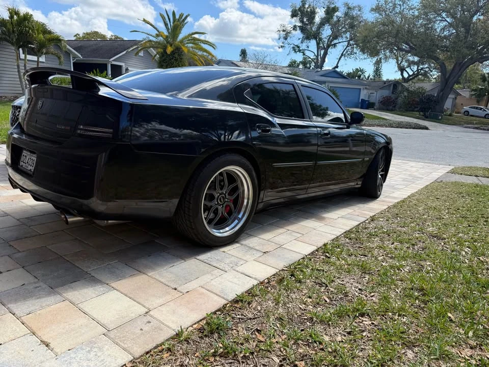 2007 Dodge Charger SRT & 392 6th Gen - Image 7 of 8