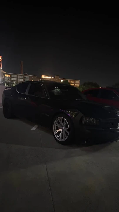 2007 Dodge Charger SRT & 392 6th Gen - Image 5 of 5