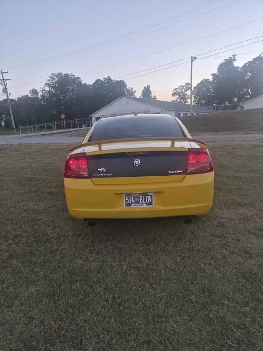 2007 Dodge Charger SRT & 392 6th Gen - Image 2 of 11