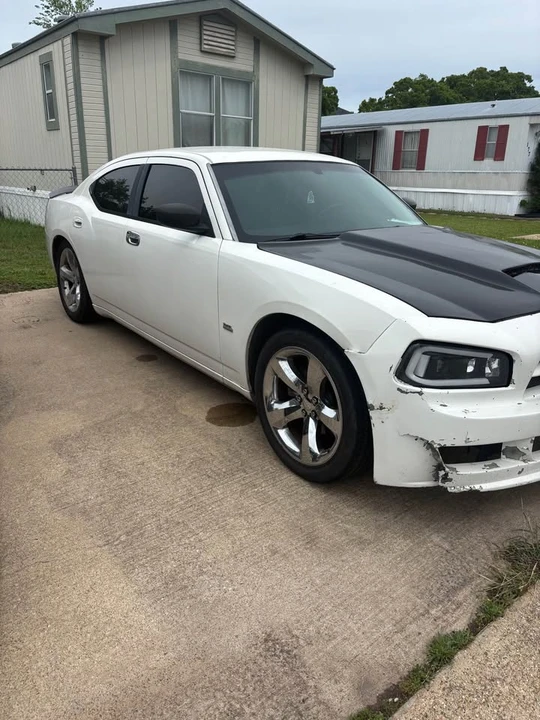 2007 Dodge Charger 6th Gen - Image 2 of 8