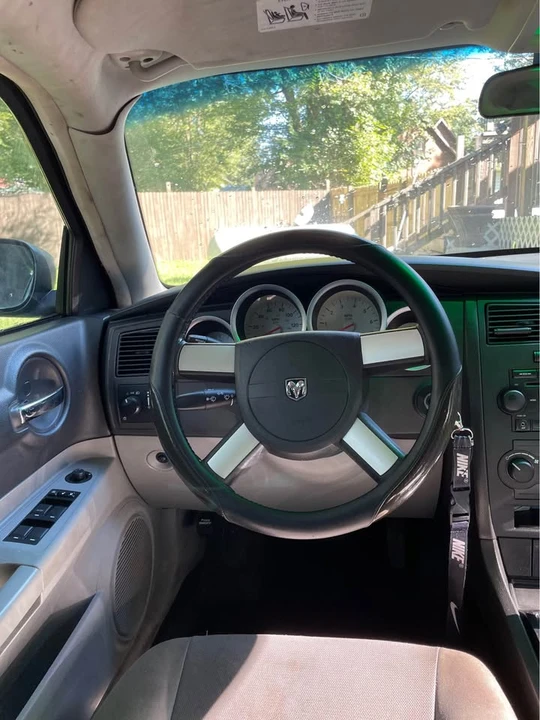 2007 Dodge Charger 6th Gen - Image 12 of 19
