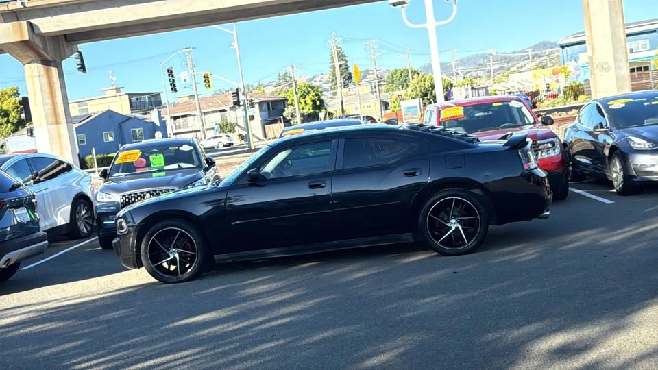 2007 Dodge Charger 6th Gen - Image 4 of 9