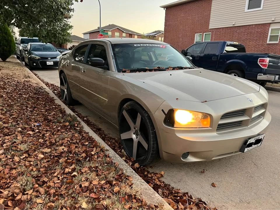 2007 Dodge Charger 6th Gen - Image 3 of 8