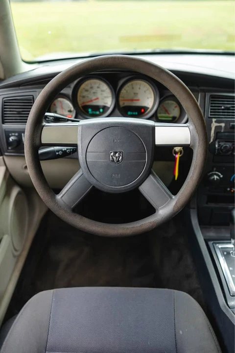 2007 Dodge Charger 6th Gen - Image 15 of 18