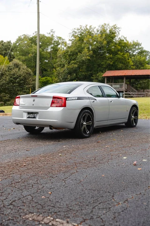 2007 Dodge Charger 6th Gen - Image 6 of 18