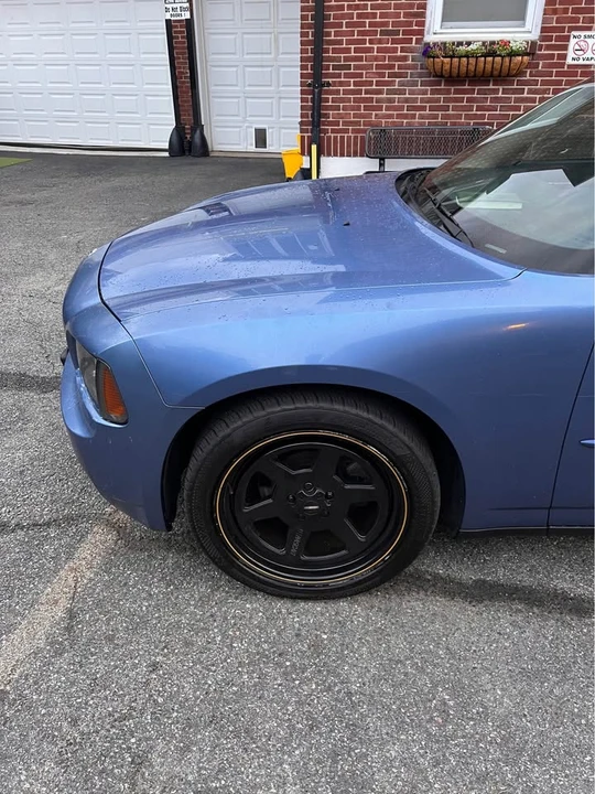 2007 Dodge Charger 6th Gen - Image 2 of 15