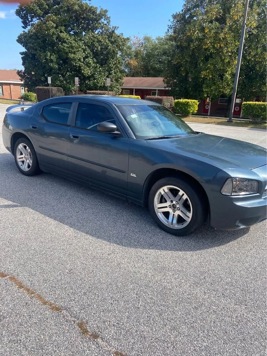 2007 Dodge Charger 6th Gen - Image 3 of 8