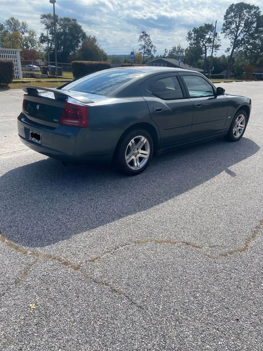 2007 Dodge Charger 6th Gen - Image 2 of 8