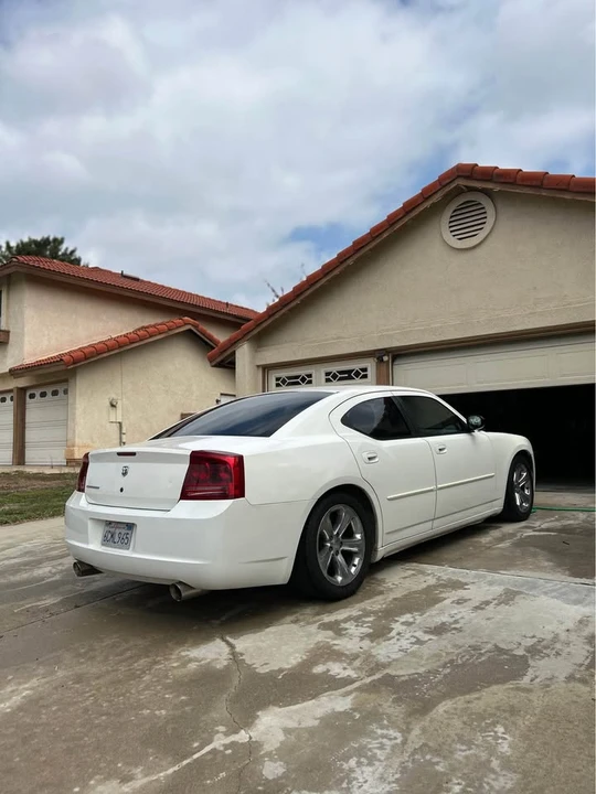 2007 Dodge Charger 6th Gen - Image 10 of 11